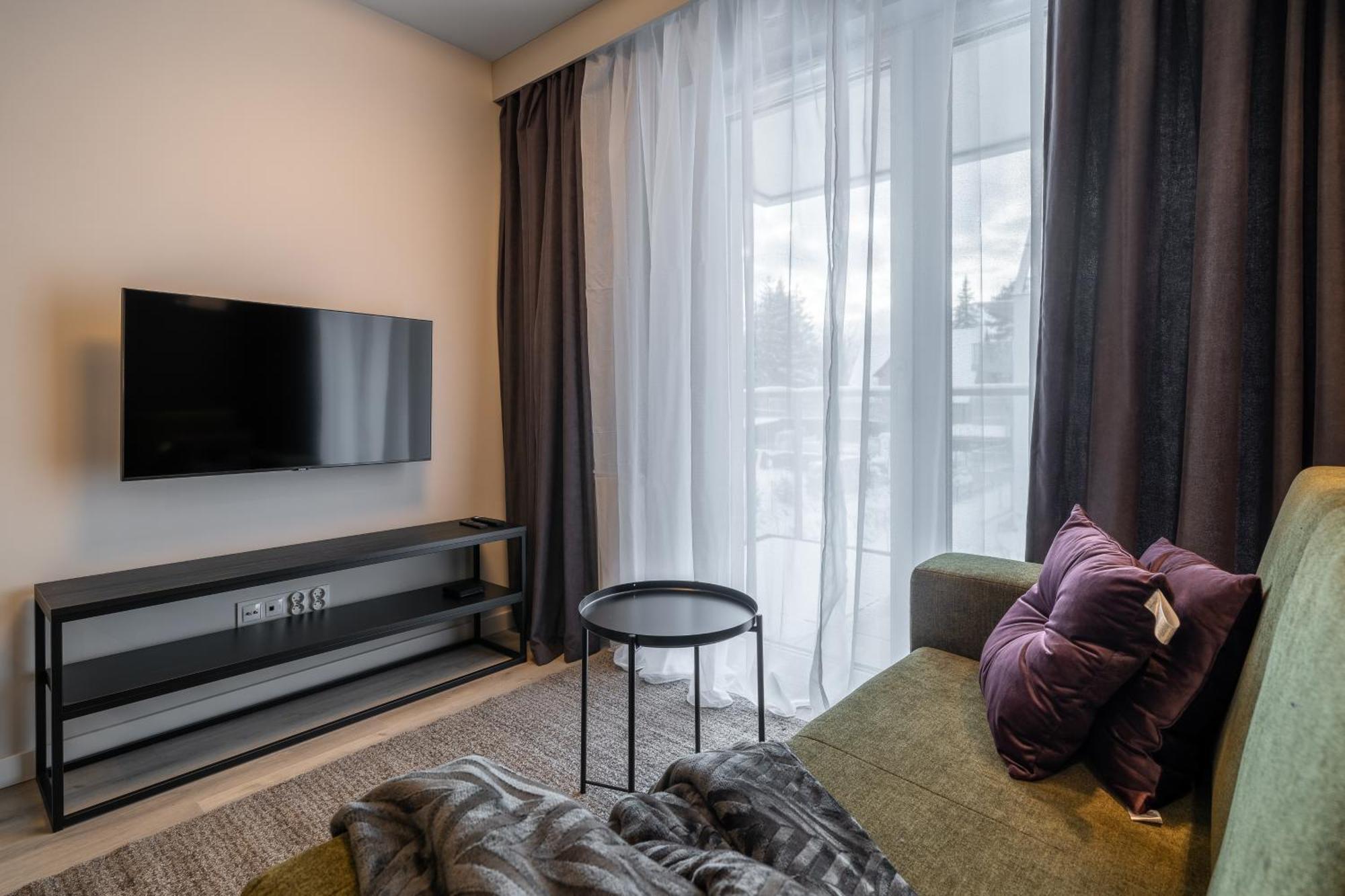 Rentplanet - Apartamenty Zakopianskie 자코파네 외부 사진