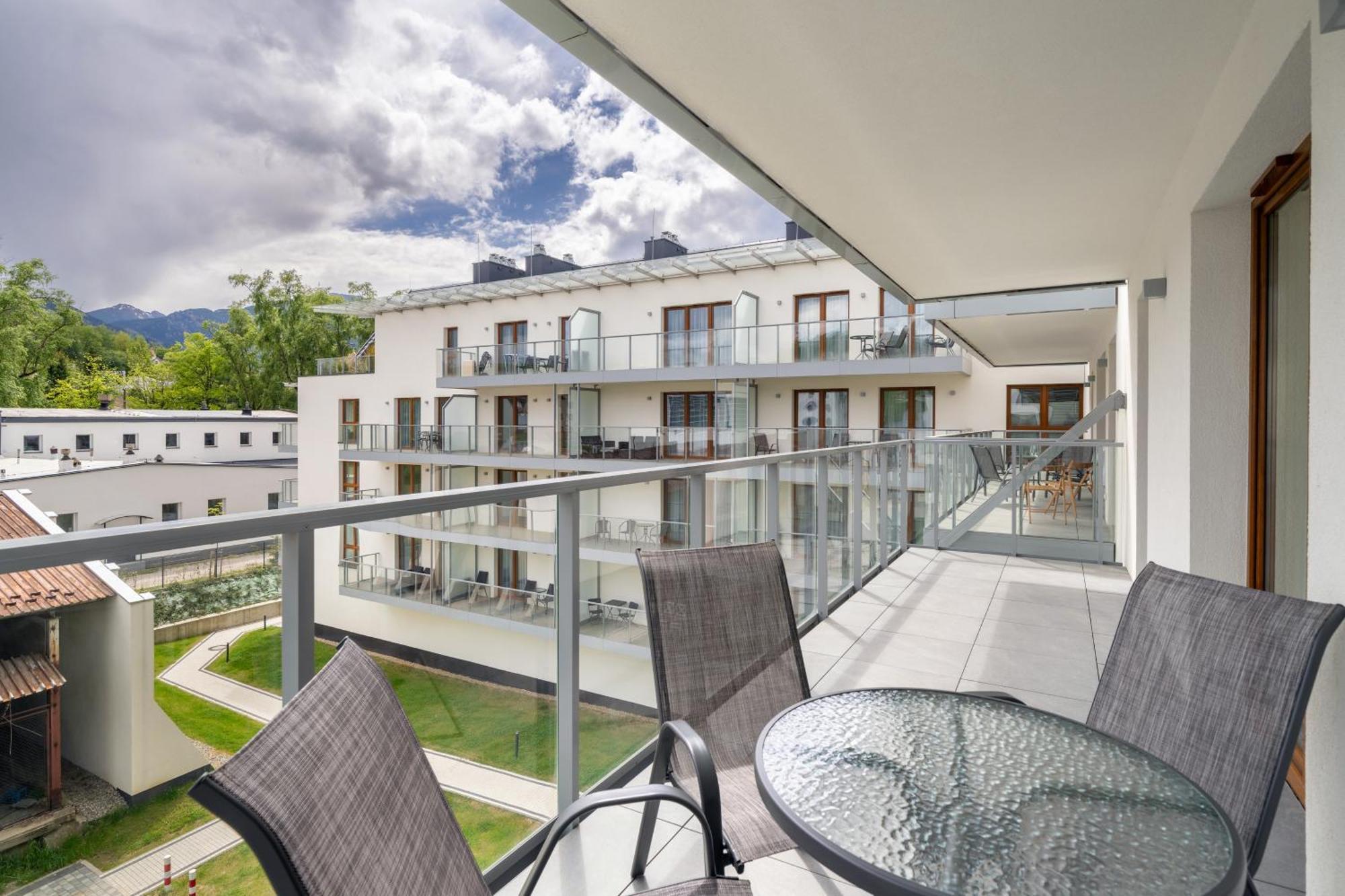 Rentplanet - Apartamenty Zakopianskie 자코파네 외부 사진