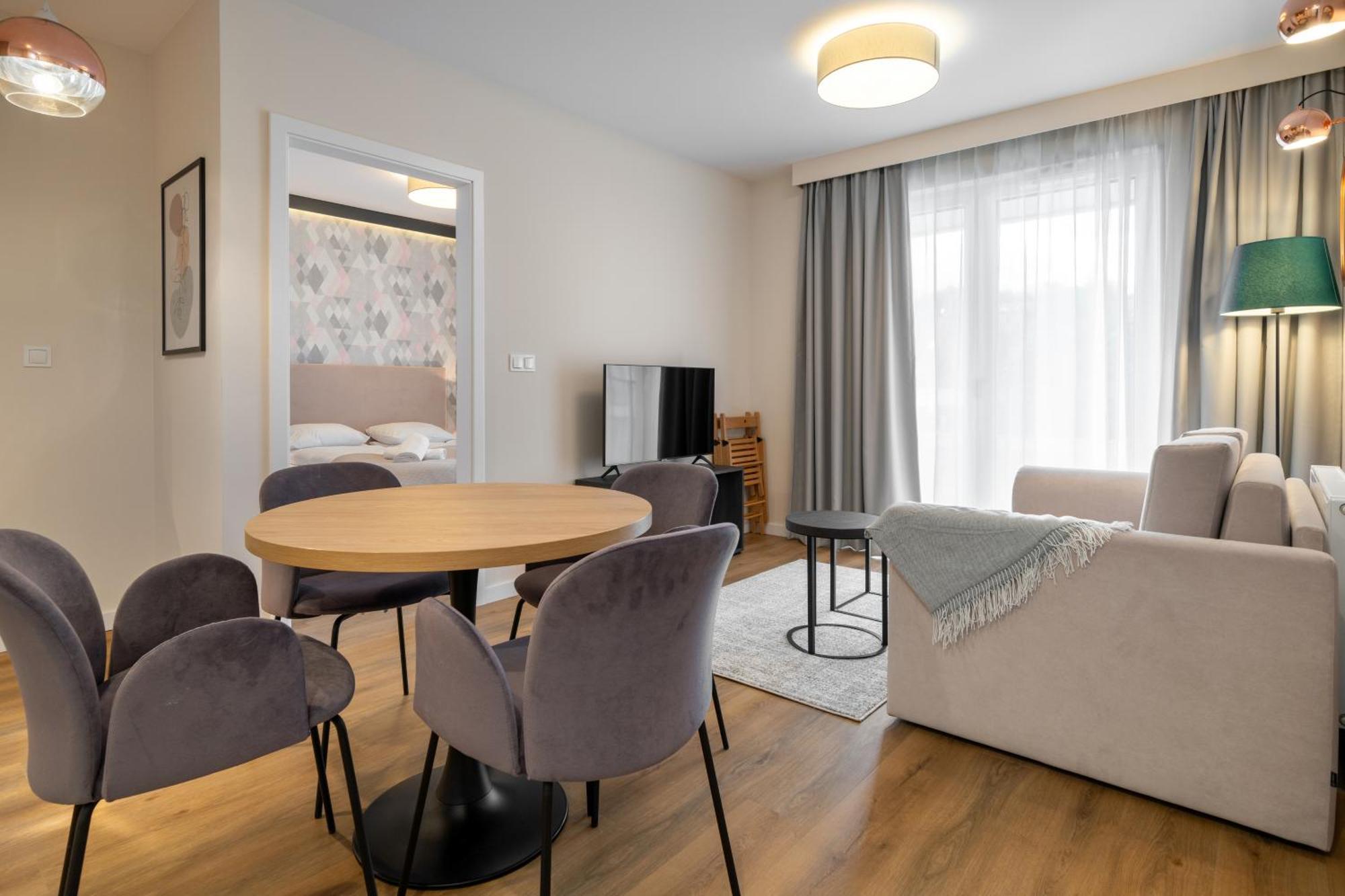 Rentplanet - Apartamenty Zakopianskie 자코파네 외부 사진