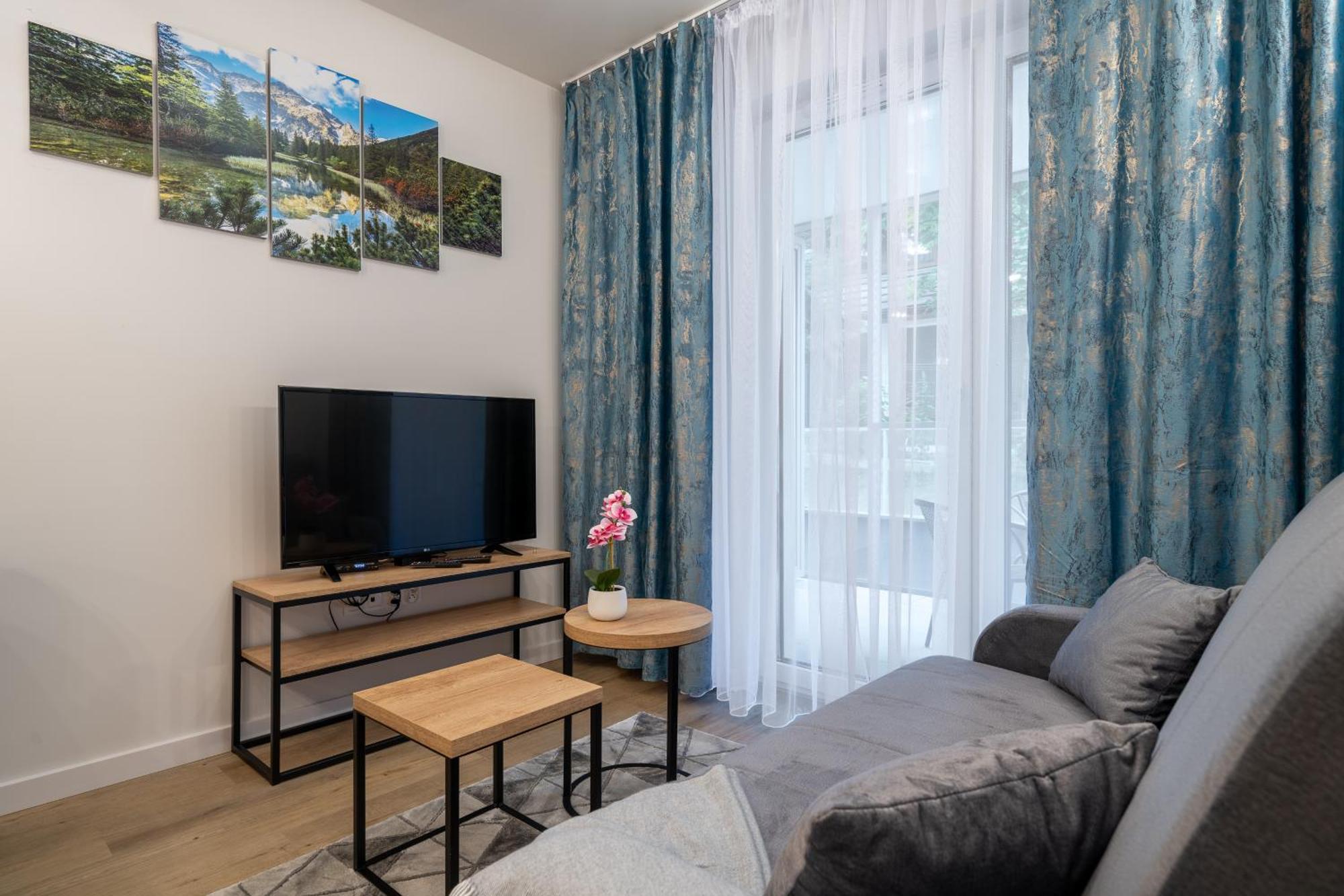 Rentplanet - Apartamenty Zakopianskie 자코파네 외부 사진