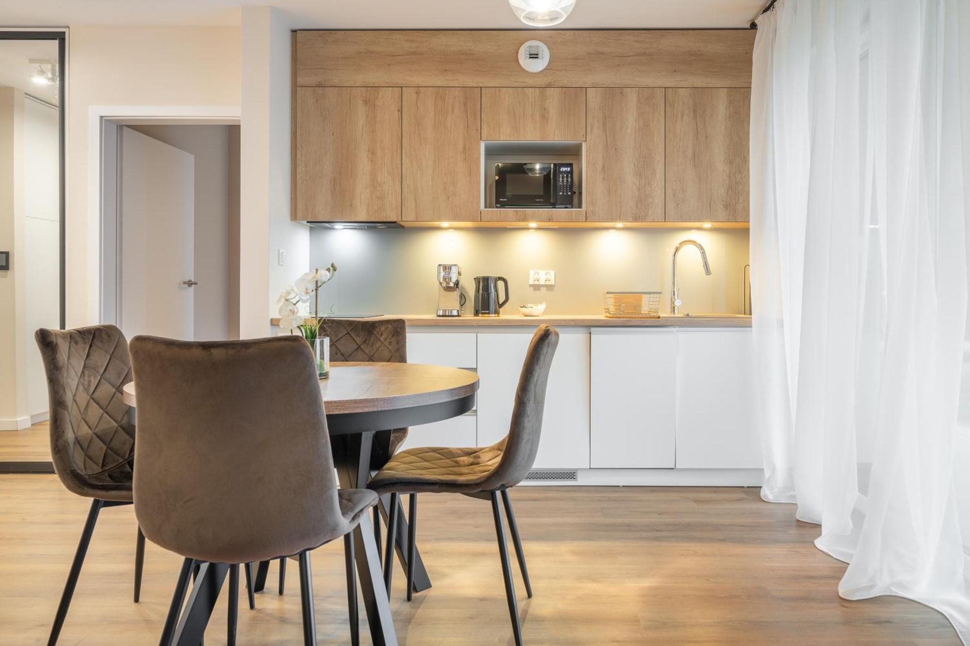 Rentplanet - Apartamenty Zakopianskie 자코파네 외부 사진